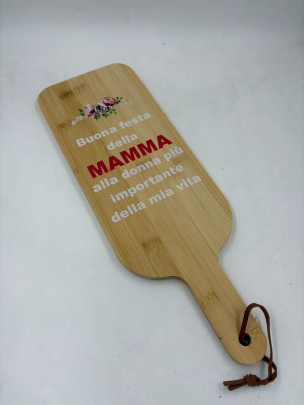 TAGLIERE IN LEGNO CON PERSONALIZZAZIONE